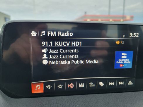 Used 2018 MAZDA CX-5 Sport image 36