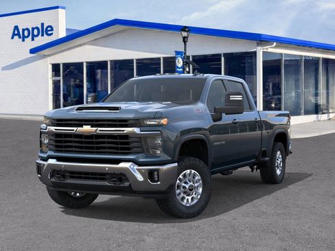 New 2026 Chevrolet Silverado 2500 LT image 6