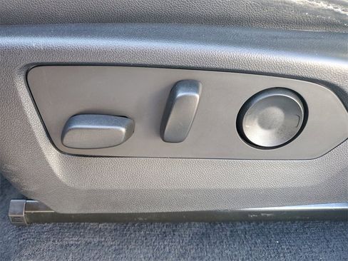 Used 2023 GMC Canyon AT4 w/ AT4 Premium Package image 19