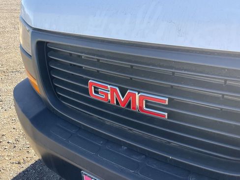 New 2025 GMC Savana 2500 Extended w/ Driver Convenience Package image 30