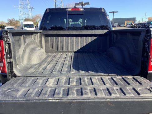 Used 2024 RAM 1500 Laramie image 32