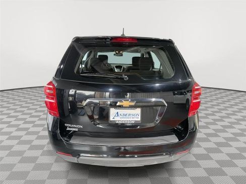 Used 2017 Chevrolet Equinox LS FWD image 8