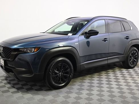 Used 2025 MAZDA CX-50 AWD 2.5 Hybrid w/ Premium Pkg image 2