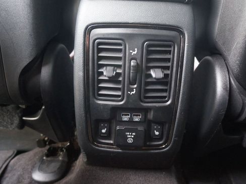 Used 2018 Dodge Durango SRT w/ SRT Interior Appearance Group image 30