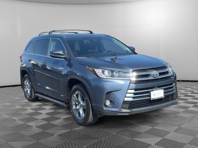Used 2019 Toyota Highlander Limited Platinum