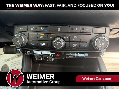 Used 2024 Dodge Durango GT AWD/4WD image 27