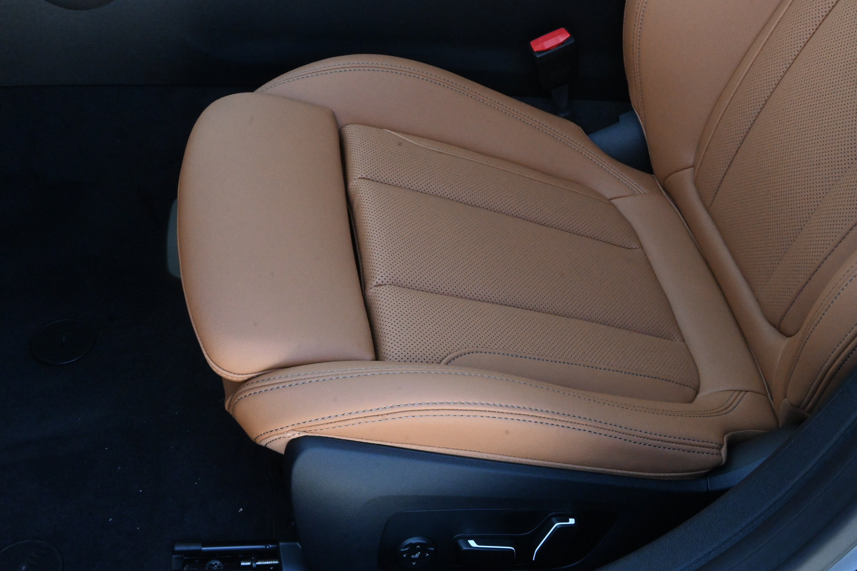 New 2026 BMW 430i xDrive w/ M Sport Package AWD/4WD image 25