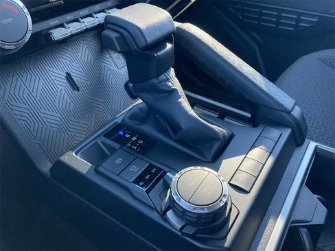 New 2026 Toyota 4Runner SR5 image 25