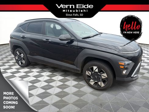 Used 2025 Hyundai Kona SEL AWD/4WD image 1