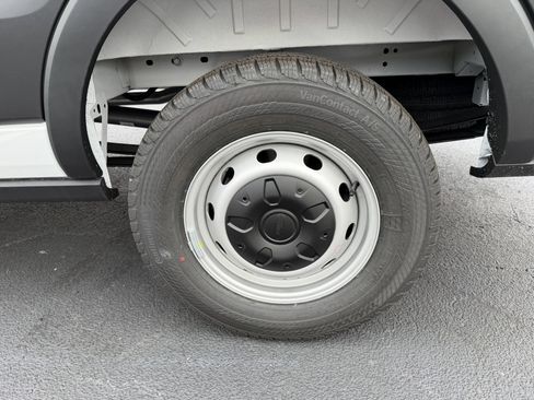 New 2026 Ford Transit 150 Low Roof w/ Load Area Protection Package RWD image 27