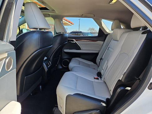 Used 2019 Lexus RX 350L Premium image 9
