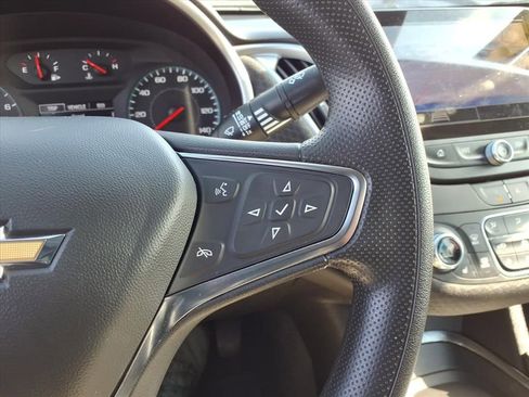 Used 2024 Chevrolet Malibu LT image 21