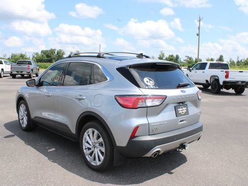 Used 2021 Ford Escape Titanium w/ Titanium Elite Package AWD/4WD image 7