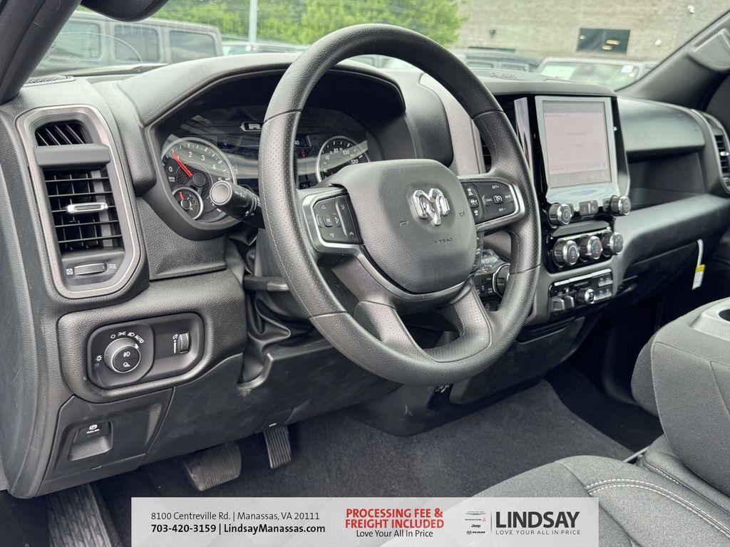 New 2026 RAM 1500 Warlock AWD/4WD image 16