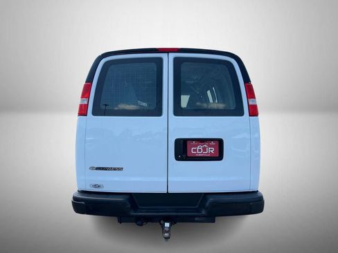 Used 2020 Chevrolet Express 2500 w/ Driver Convenience Package RWD image 8