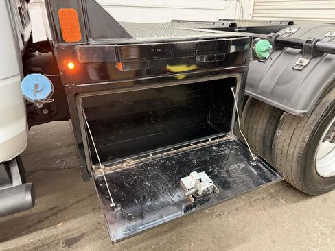 Used 2023 RAM 5500 Tradesman image 29