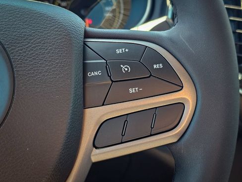 Certified 2022 Jeep Cherokee Latitude Lux AWD/4WD image 19
