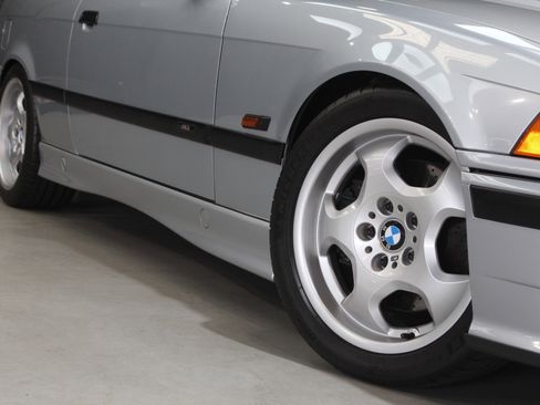 Used 1995 BMW M3 Coupe RWD image 27