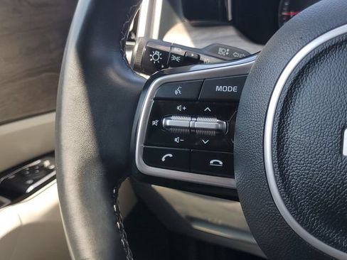 Used 2022 Kia Sorento EX w/ Panoramic Sunroof Package FWD image 24