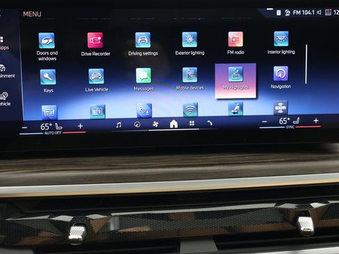 Used 2024 BMW X5 xDrive40i w/ Premium Package image 56