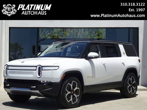 Used 2024 Rivian R1S Adventure AWD/4WD image 1