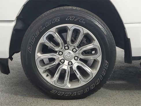 Used 2023 RAM 1500 Laramie image 8