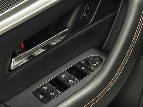 Used 2025 MAZDA CX-70 3.3 Turbo S w/ Premium Package image 31