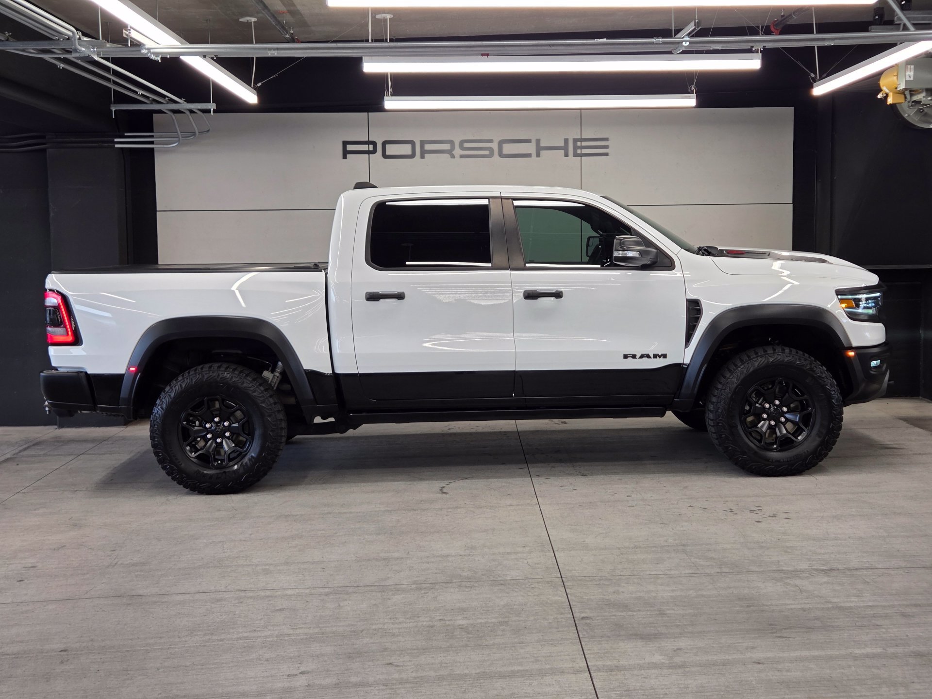 Used 2022 RAM 1500 TRX AWD/4WD image 30