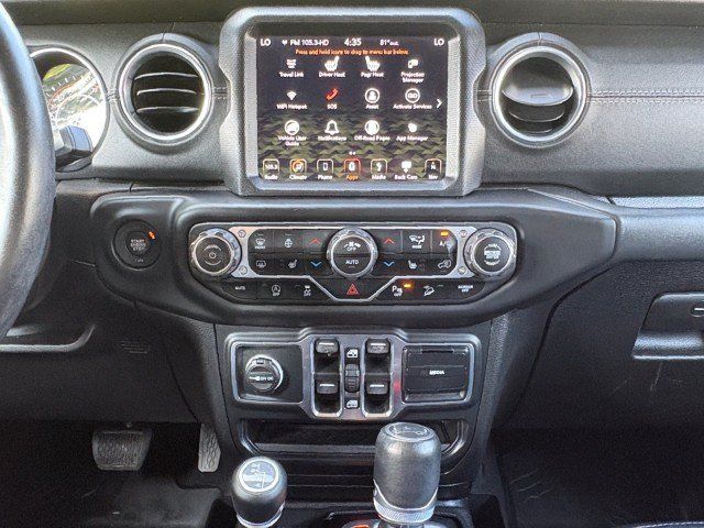 Used 2018 Jeep Wrangler Unlimited Sahara w/ Dual Top Group AWD/4WD image 6