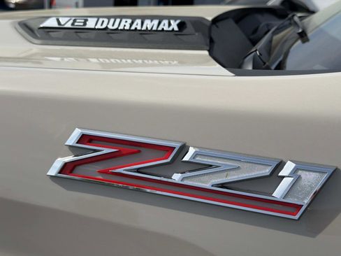 New 2026 Chevrolet Silverado 2500 Custom w/ Custom Value Package AWD/4WD image 7
