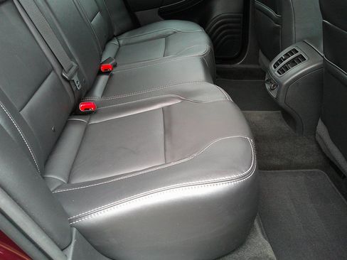 Used 2011 Ford Taurus SEL w/ 201A Rapid Spec Order Code image 23