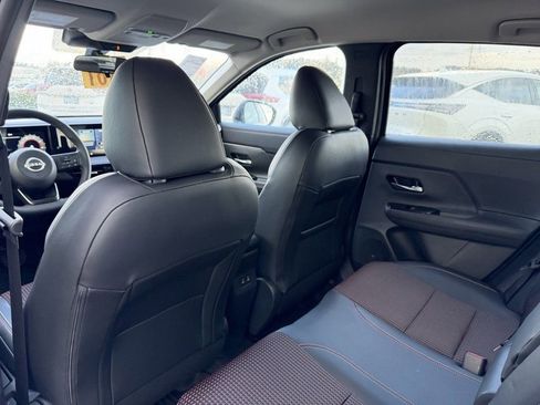 New 2026 Nissan Kicks SR w/ Cold Weather Package image 30