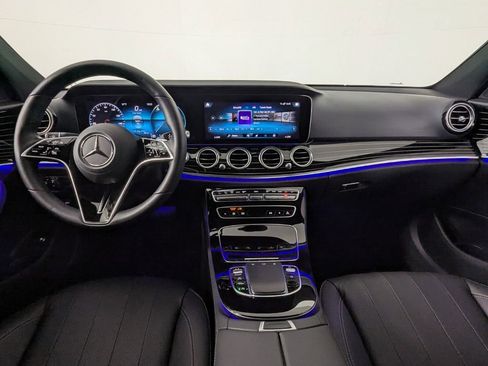 Used 2023 Mercedes-Benz E 350 4MATIC Sedan image 19