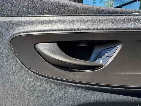 Used 2019 Mercedes-Benz Sprinter 144 image 22