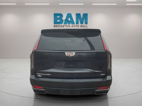 Used 2023 Cadillac Escalade Sport w/ Touring Package image 6