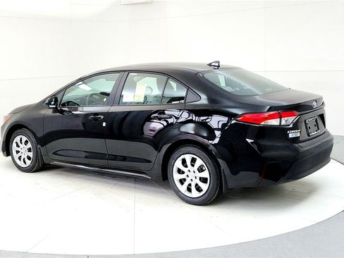 New 2026 Toyota Corolla LE image 4