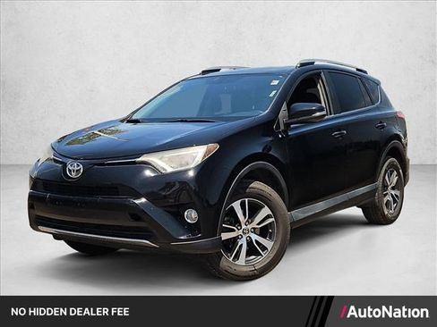 Used 2016 Toyota RAV4 XLE AWD/4WD image 1