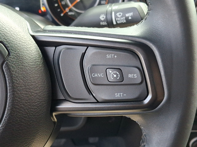 Used 2022 Jeep Gladiator Sport AWD/4WD image 23