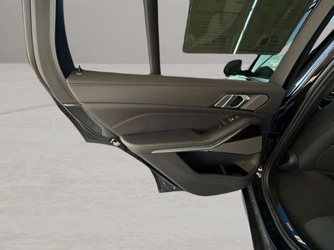 Used 2024 BMW X5 sDrive40i w/ Premium Package image 24