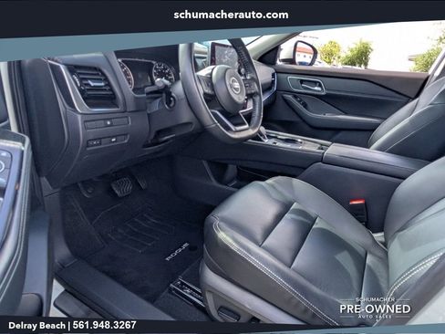 Used 2021 Nissan Rogue SL FWD image 11