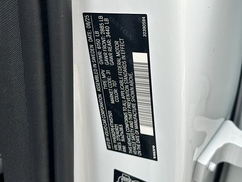 New 2026 Volvo XC90 B6 Plus image 24