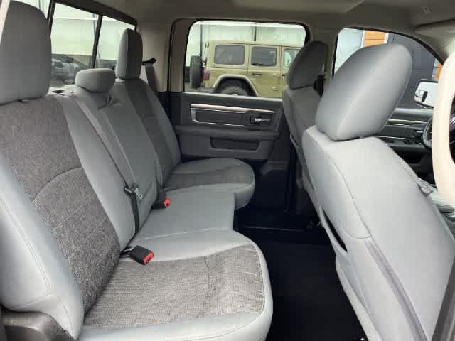 Used 2019 RAM 1500 Big Horn AWD/4WD image 17