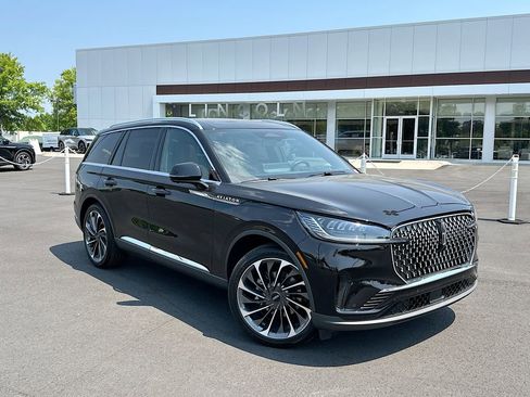 New 2026 Lincoln Aviator Reserve RWD image 1