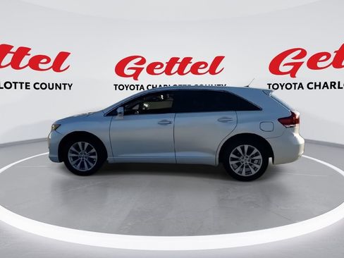Used 2015 Toyota Venza LE image 5