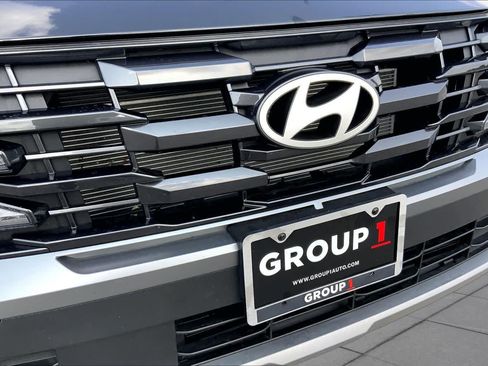Used 2025 Hyundai Tucson SEL FWD image 29