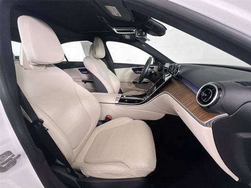 Certified 2024 Mercedes-Benz C 300 4MATIC Sedan image 24