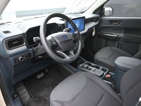 New 2025 Ford Maverick XL w/ Equipment Group 101A image 19