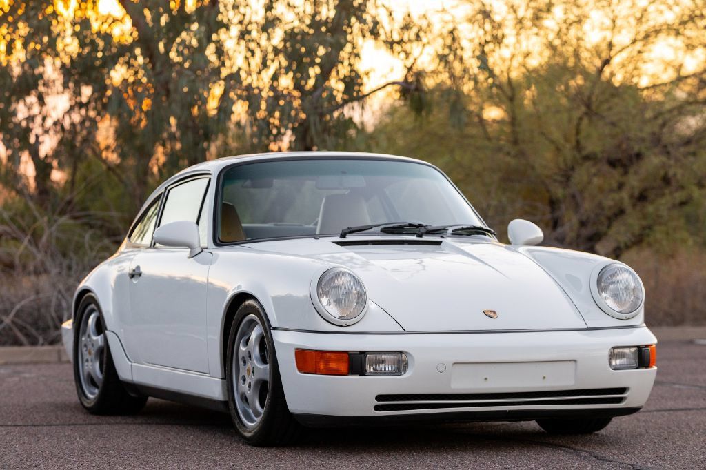 Used 1992 Porsche 911 Carrera RWD image 21
