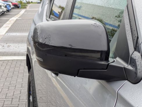 Used 2025 Honda Pilot TrailSport image 15