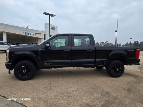 New 2026 Ford F250 XL w/ STX Appearance Package AWD/4WD image 2